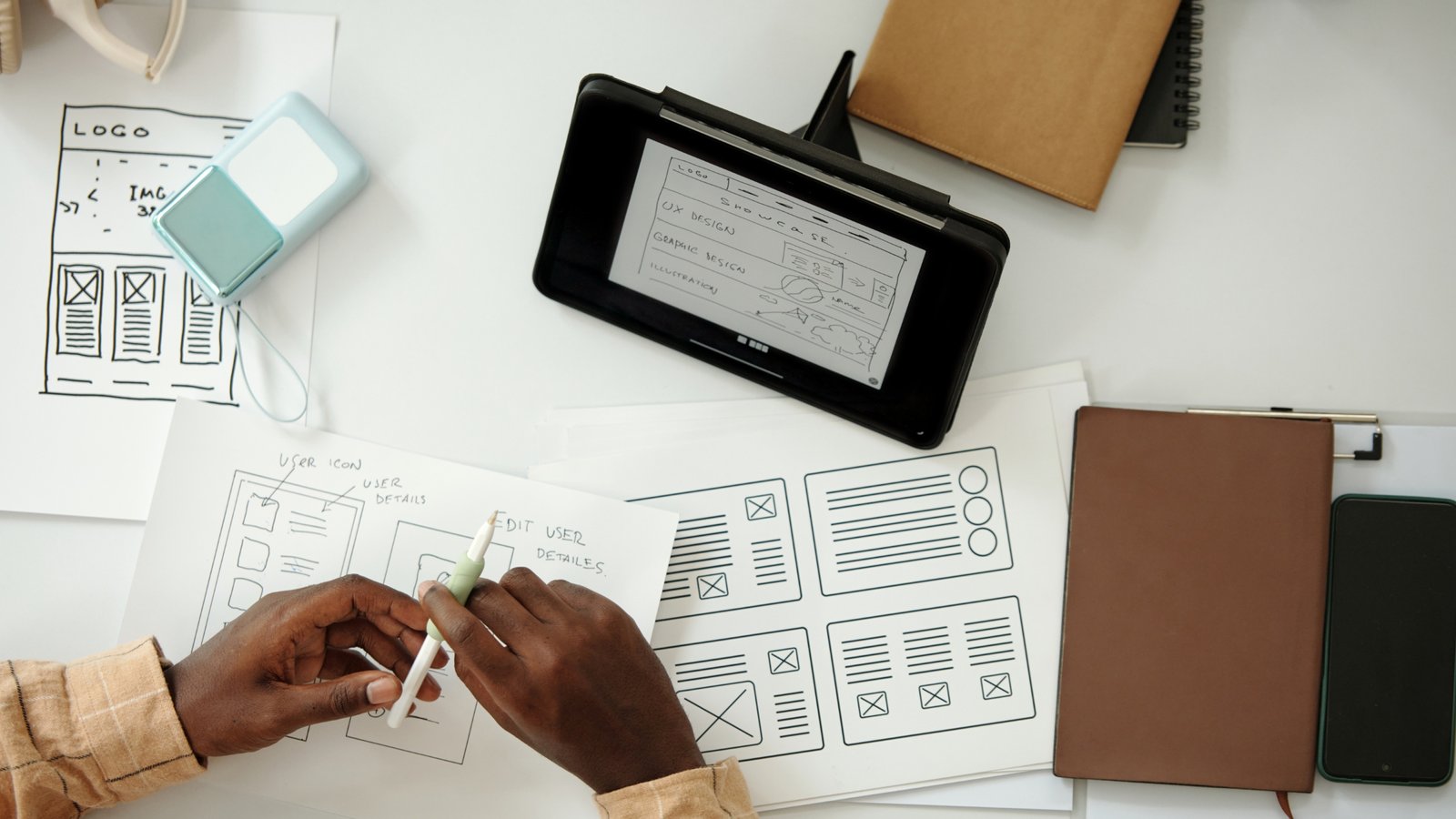 Creating Eye-Catching Visuals: Tips for Effective UI Design